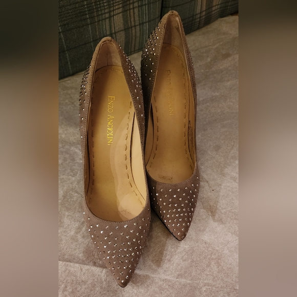 Enzo Angiolini cream studded pumps - Picture 5 of 7
